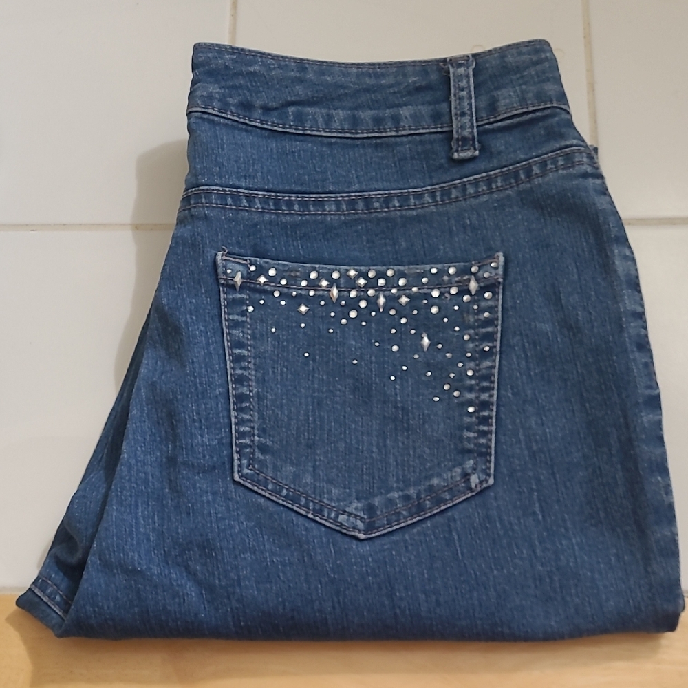 Laura Ashley Denim Capri Jeans with Sparkle Detail